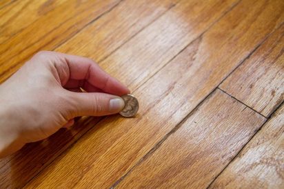 How To Tell If Your Floor Is Sealed, How To Tell If Flooring Is Hardwood Or Laminate